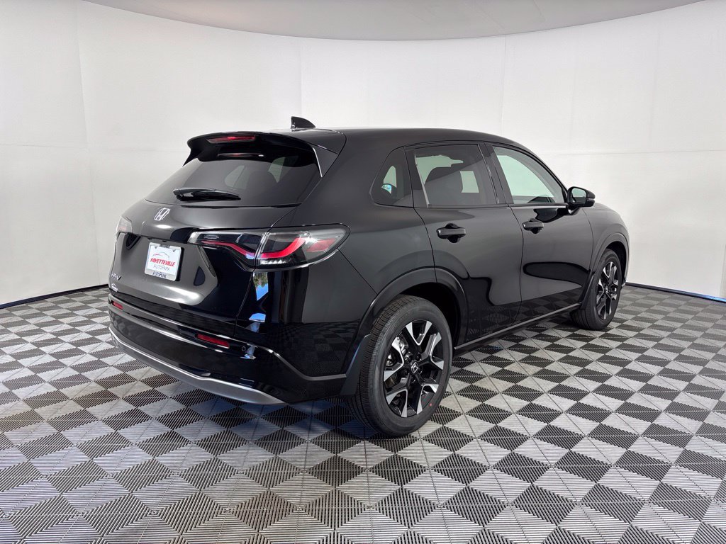 Used 2027 Honda HR-V EX-L image 16