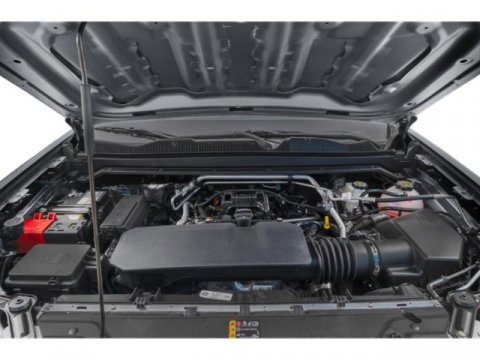Used 2024 Chevrolet Colorado W/T image 15
