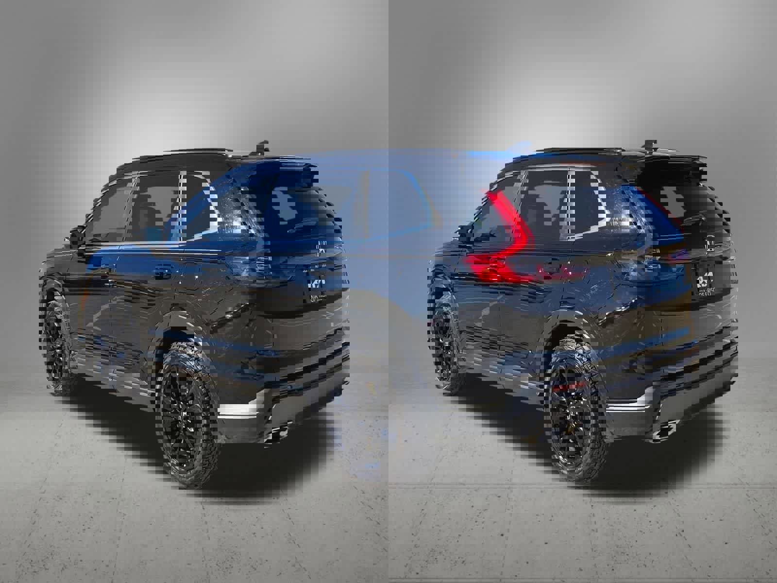 Used 2023 Honda CR-V Sport Touring image 4