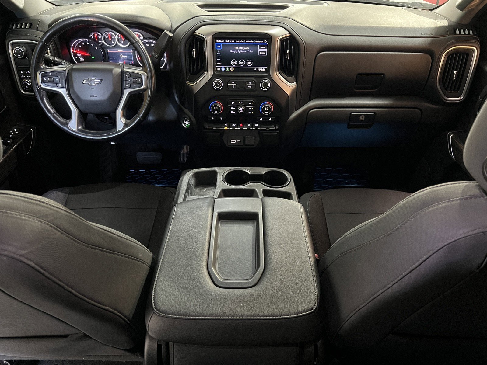 Used 2019 Chevrolet Silverado 1500 RST w/ All-Star Edition image 12