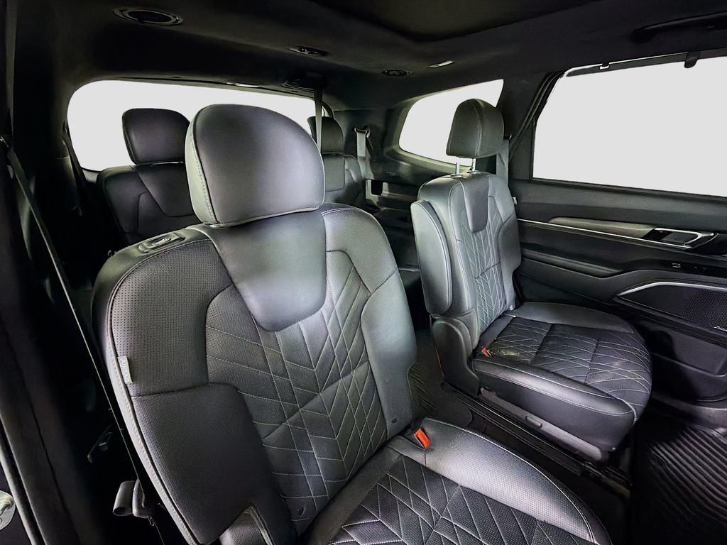 Used 2025 Kia Telluride SX Prestige X-Line AWD/4WD image 32