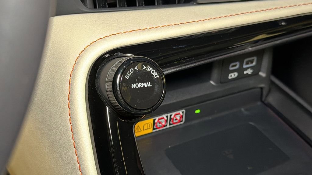 Used 2023 Lexus NX 350 AWD image 27