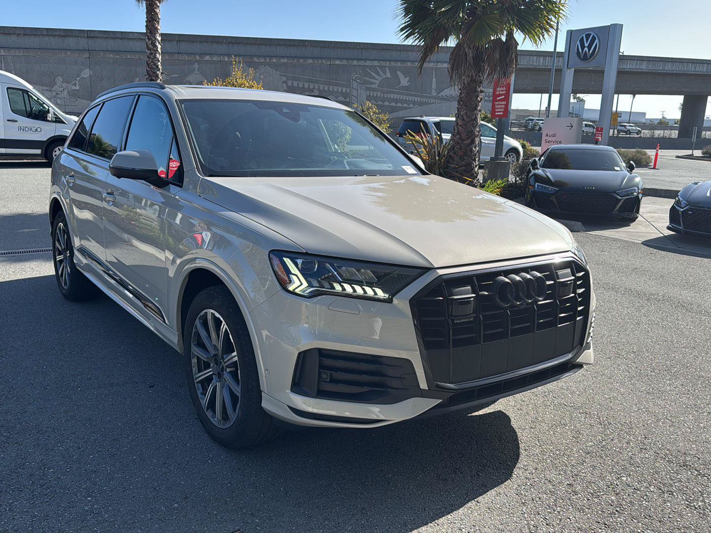 Used 2023 Audi Q7 2.0T Premium Plus w/ Premium Plus Package AWD/4WD image 4