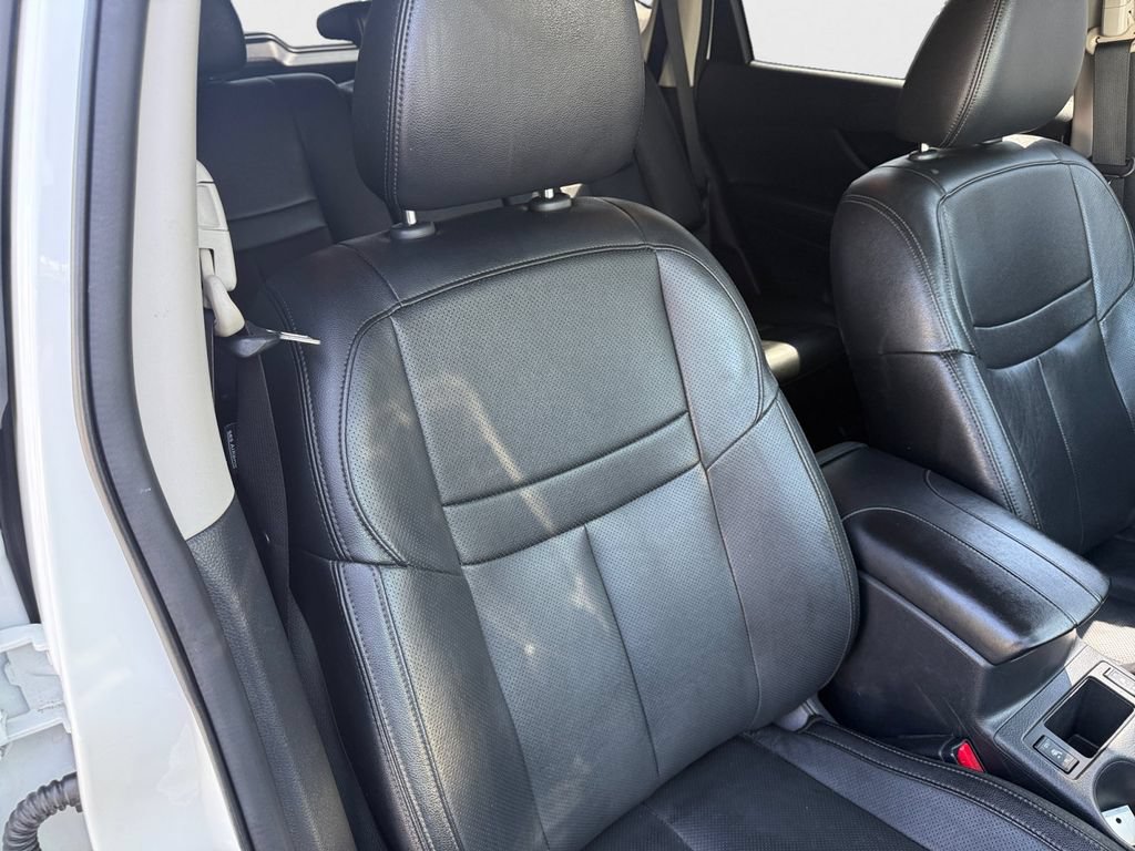 Used 2018 Nissan Rogue SL w/ Premium Package FWD image 27