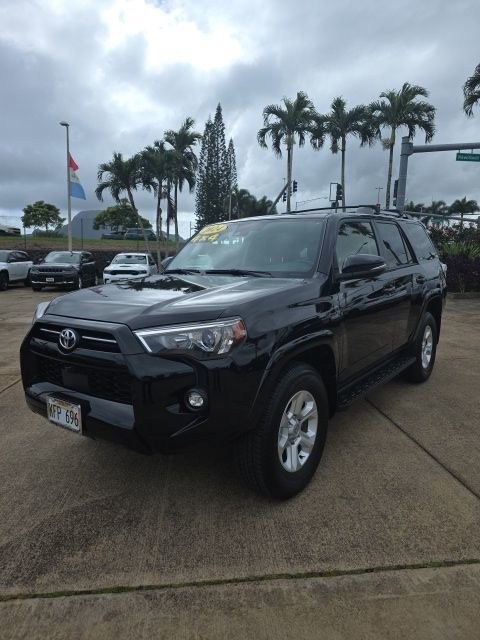 Used 2024 Toyota 4Runner SR5 Premium image 1