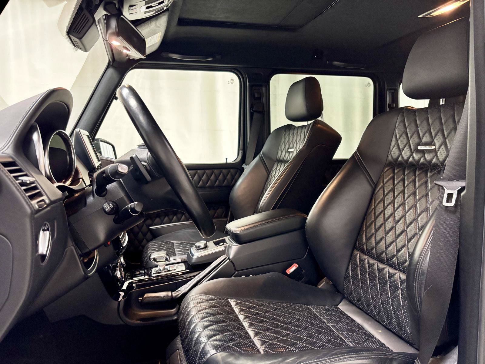 Used 2015 Mercedes-Benz G 63 AMG 4MATIC image 19