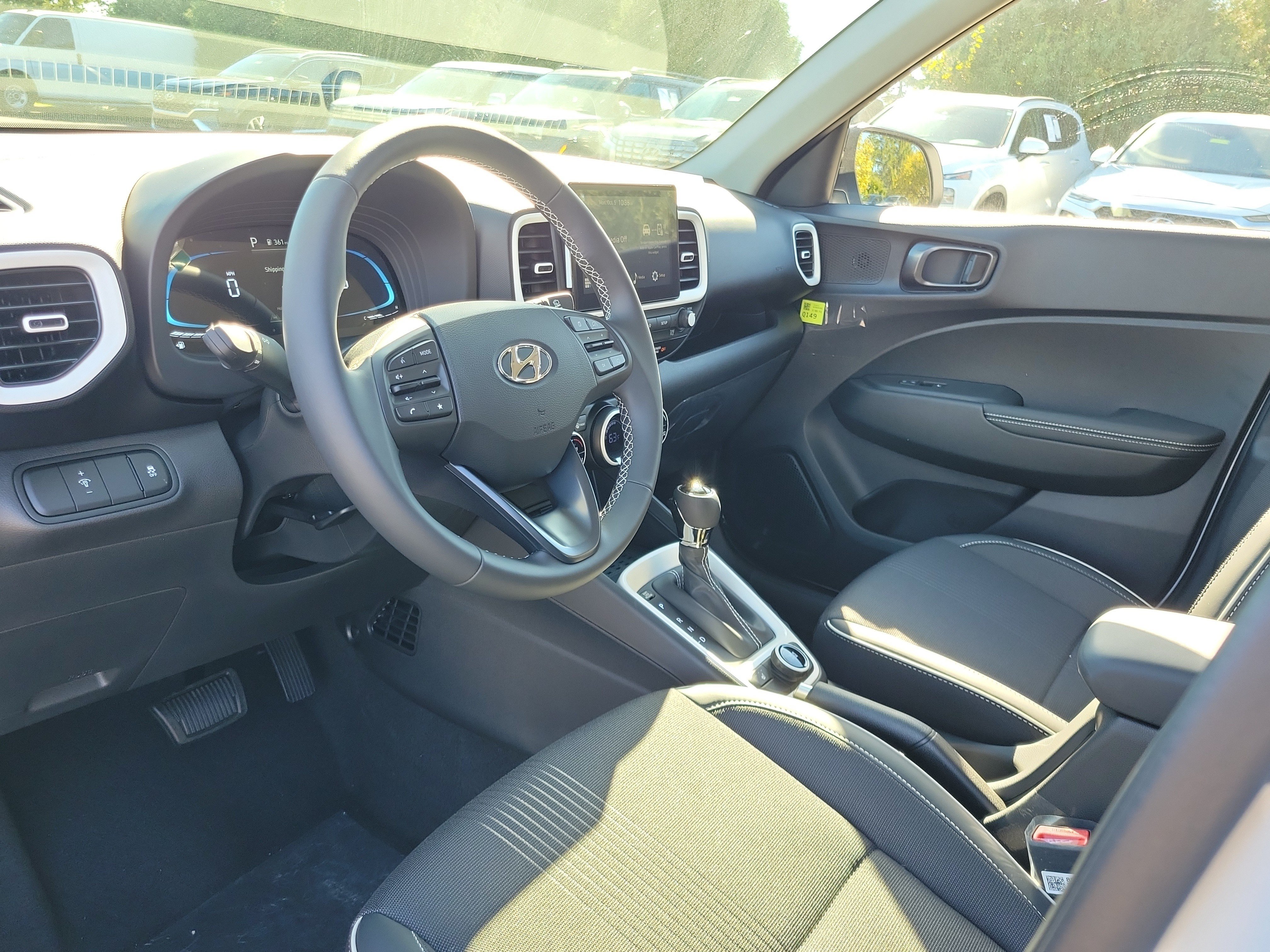 New 2026 Hyundai Venue SEL FWD image 19