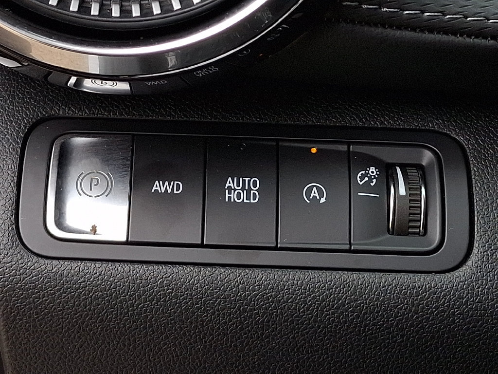Used 2025 Chevrolet Equinox LT AWD/4WD image 25