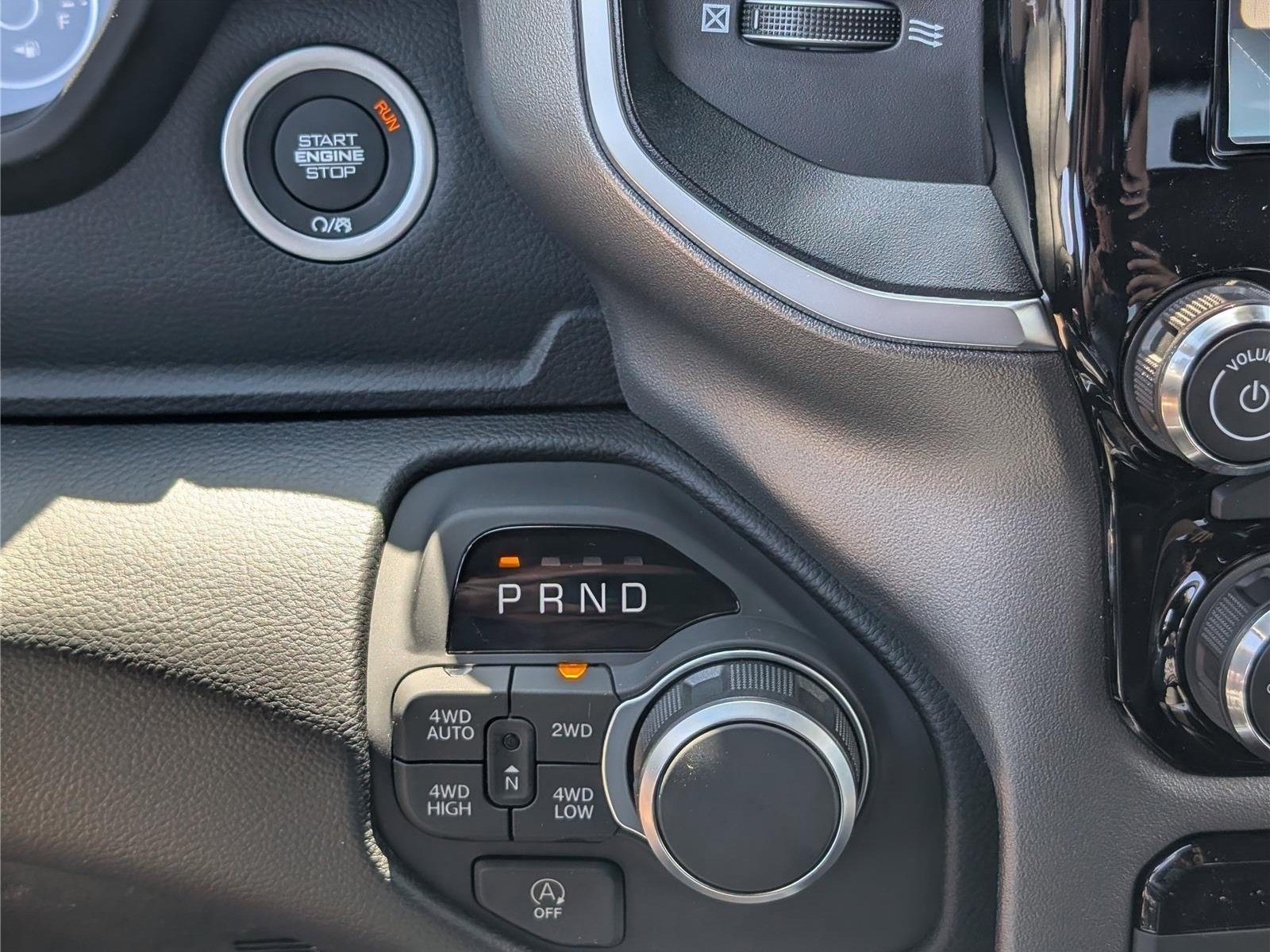 New 2026 RAM 1500 Big Horn AWD/4WD image 20
