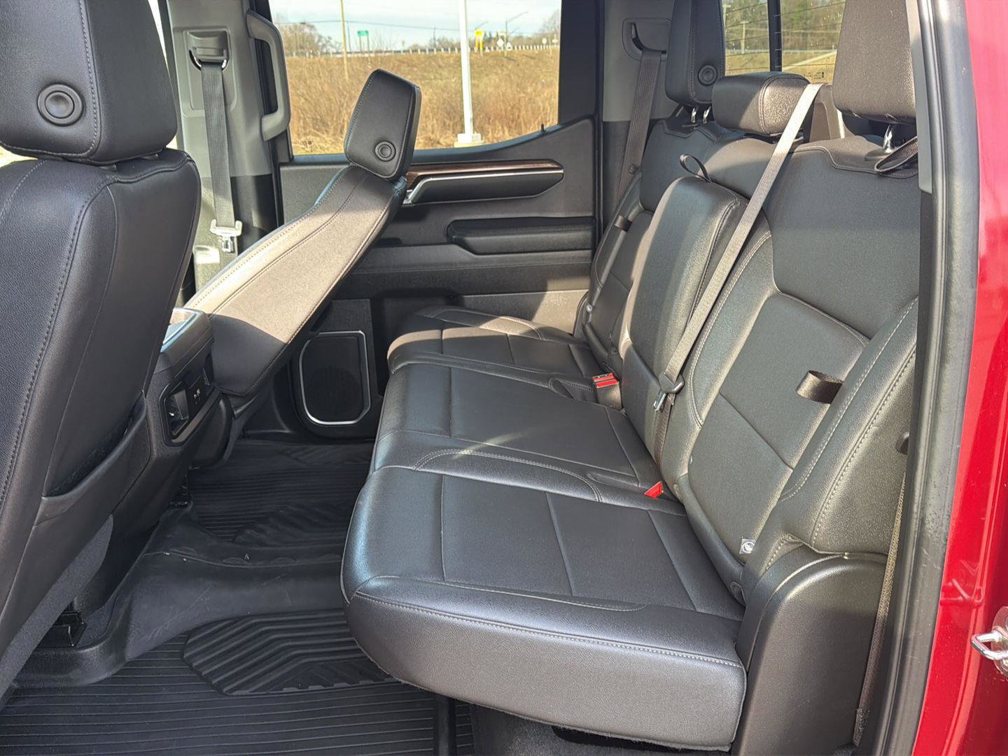 Used 2023 Chevrolet Silverado 1500 RST AWD/4WD image 30