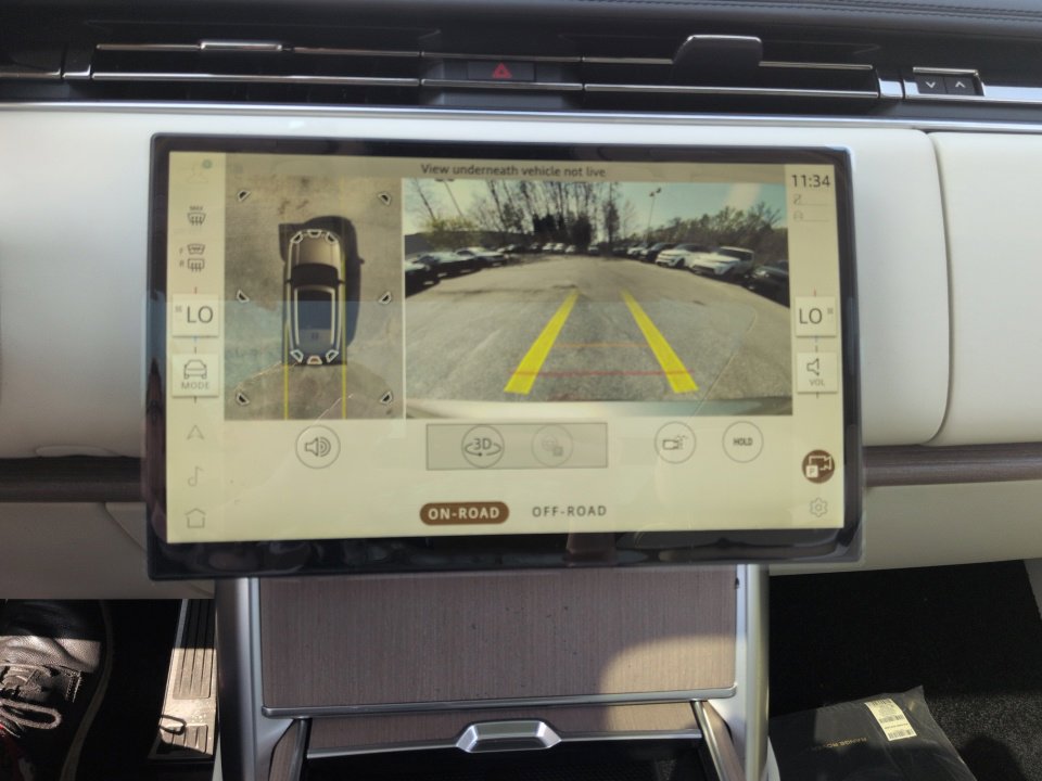 New 2026 Land Rover Range Rover SE AWD/4WD image 17