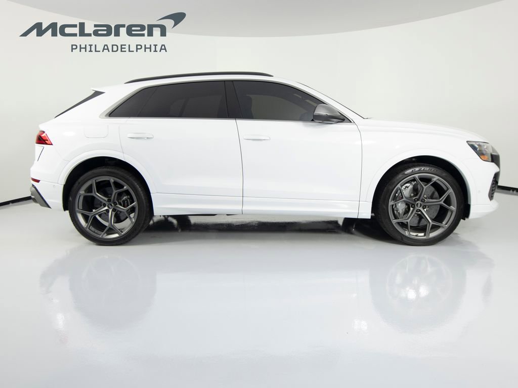 Used 2025 Audi RS Q8 performance AWD/4WD image 4