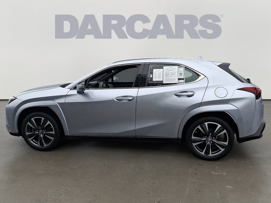 Used 2024 Lexus UX 250h AWD w/ Premium Package image 4