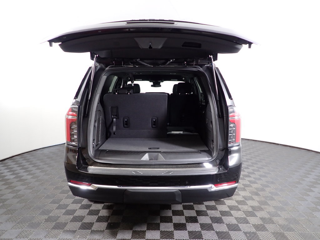New 2026 Chevrolet Tahoe LS w/ LS Custom Edition AWD/4WD image 13