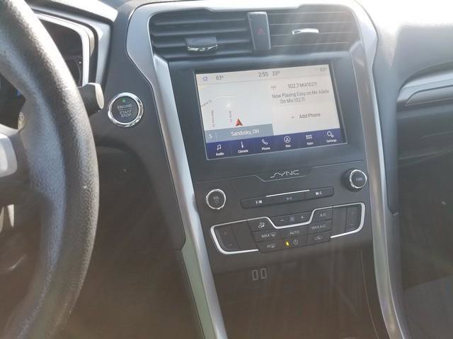 Used 2019 Ford Fusion SE image 19