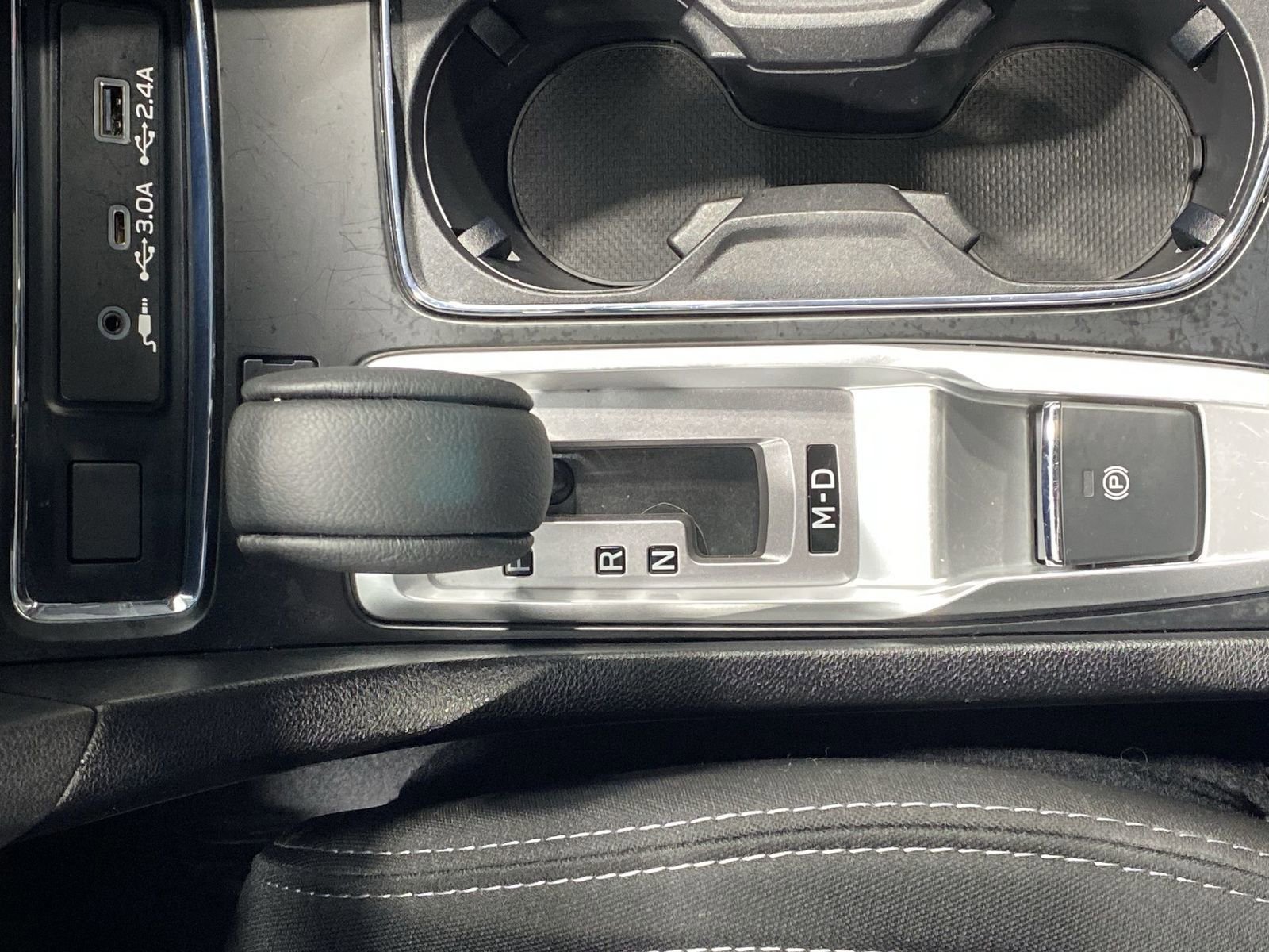 Certified 2025 Subaru Ascent Premium AWD/4WD image 19