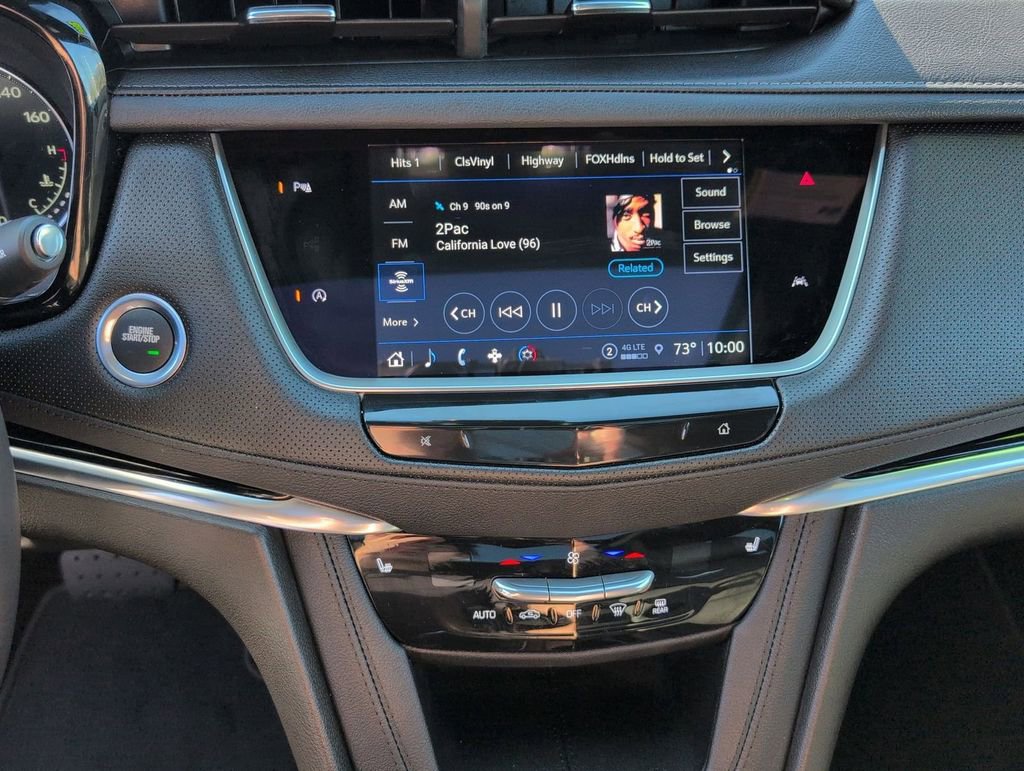 Used 2025 Cadillac XT6 Luxury image 16