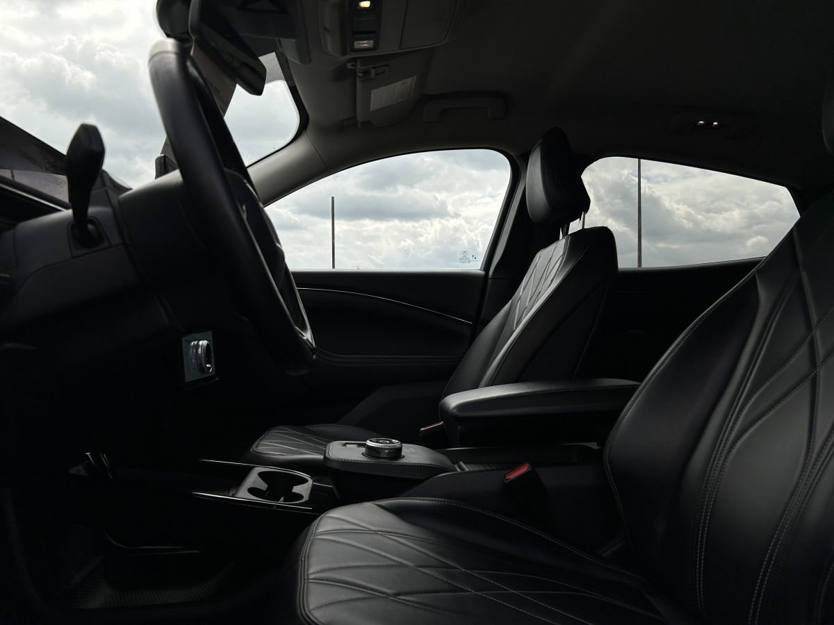 Used 2023 Ford Mustang Mach-E Select image 11