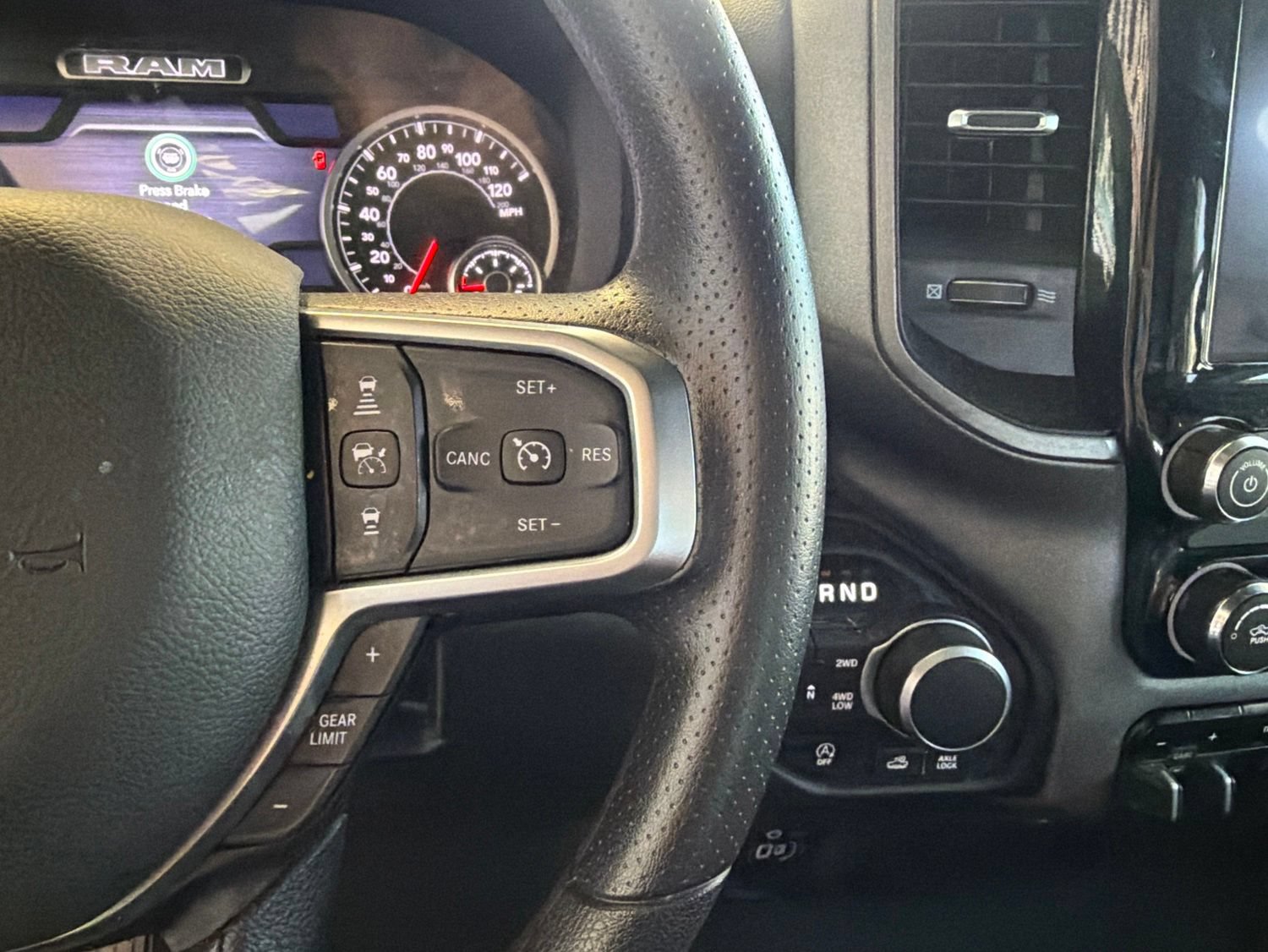 Used 2026 RAM 1500 Warlock AWD/4WD image 17