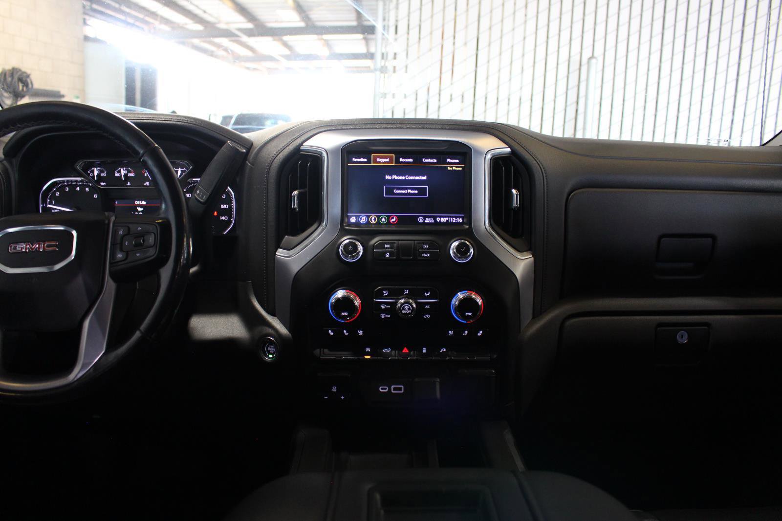 Used 2020 GMC Sierra 1500 SLT w/ SLT Convenience Package image 15