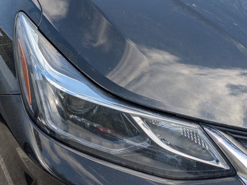 Used 2019 Chevrolet Cruze Premier image 10