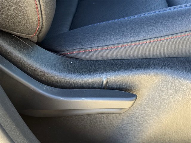 Certified 2025 Chevrolet Equinox RS w/ Safety and Technology Package image 28