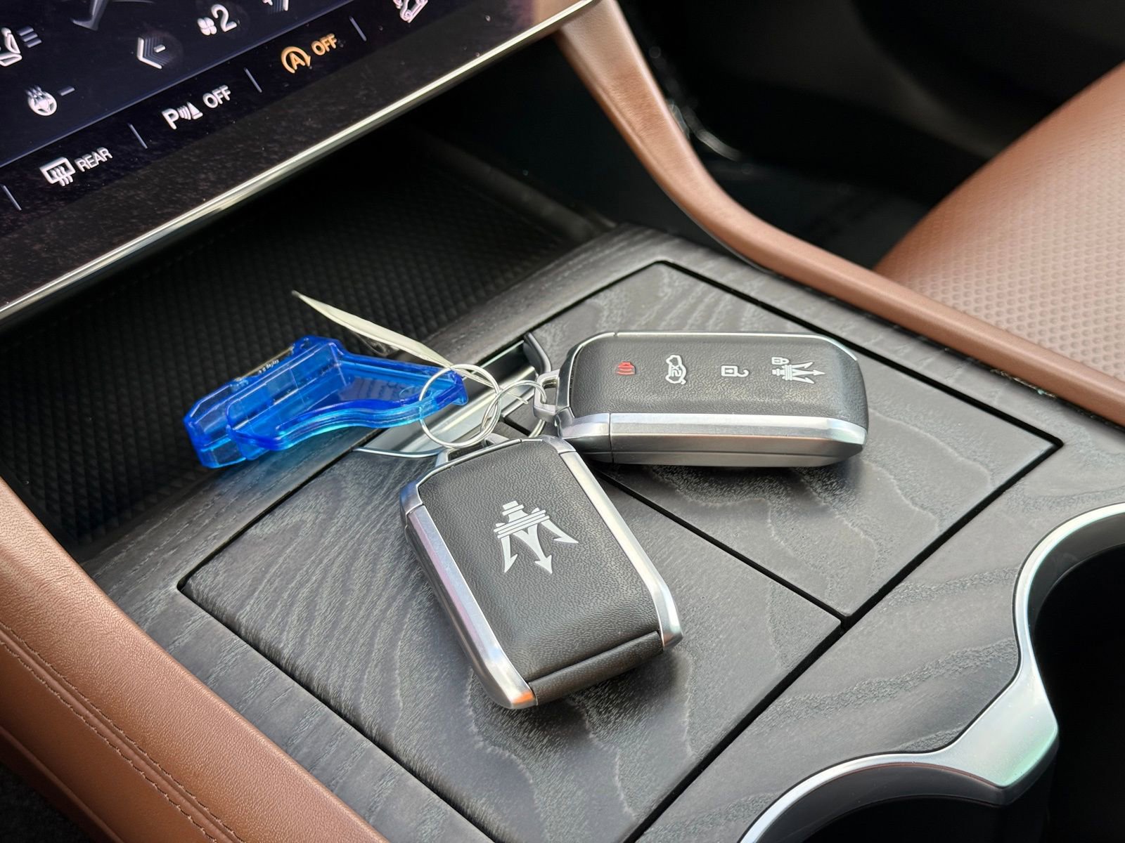 Used 2023 Maserati Grecale GT image 32