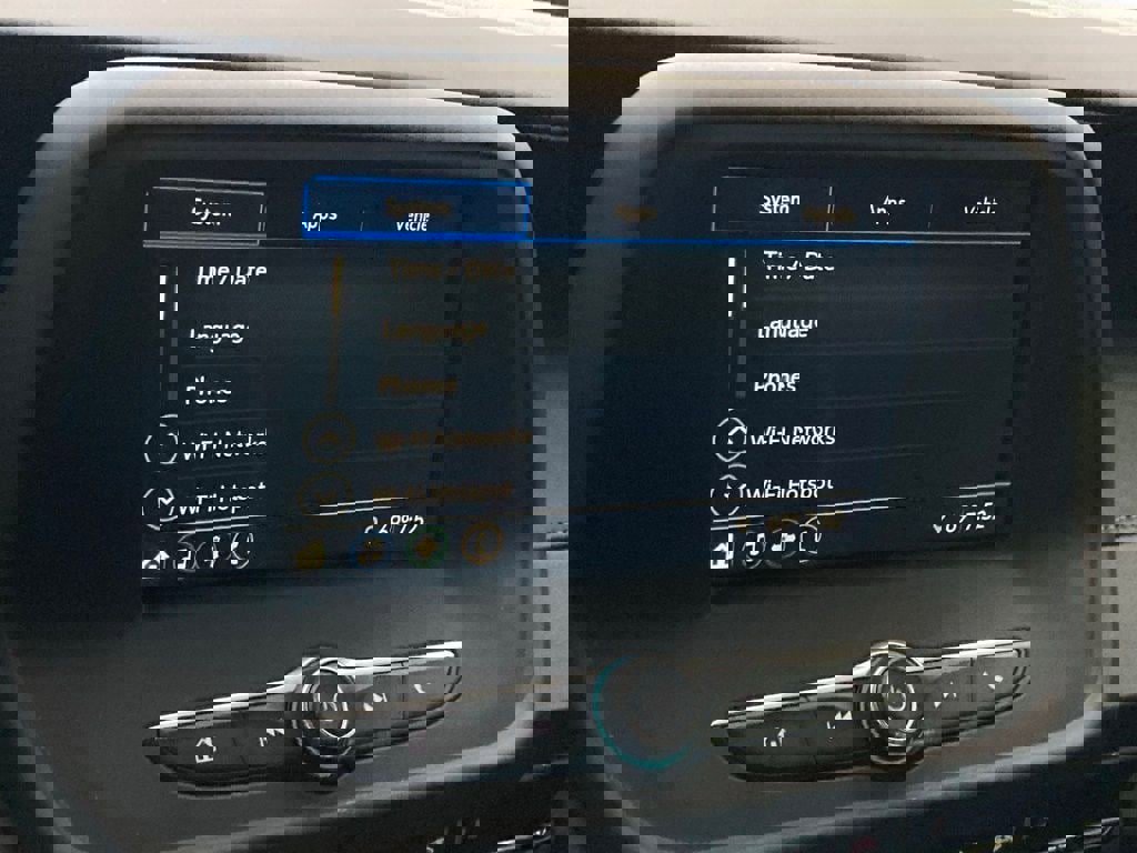 Used 2019 Chevrolet Camaro LT image 20