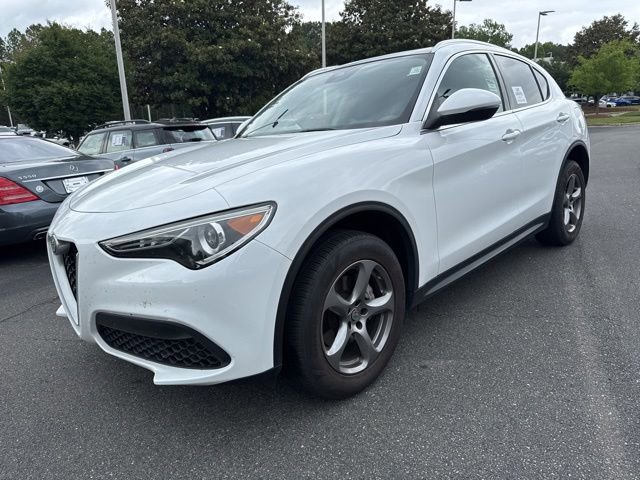 Used 2021 Alfa Romeo Stelvio Sprint w/ Sun & Sound Package AWD/4WD image 2
