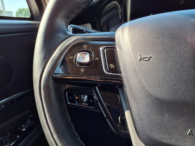 Certified 2023 Lincoln Corsair Reserve AWD/4WD image 13