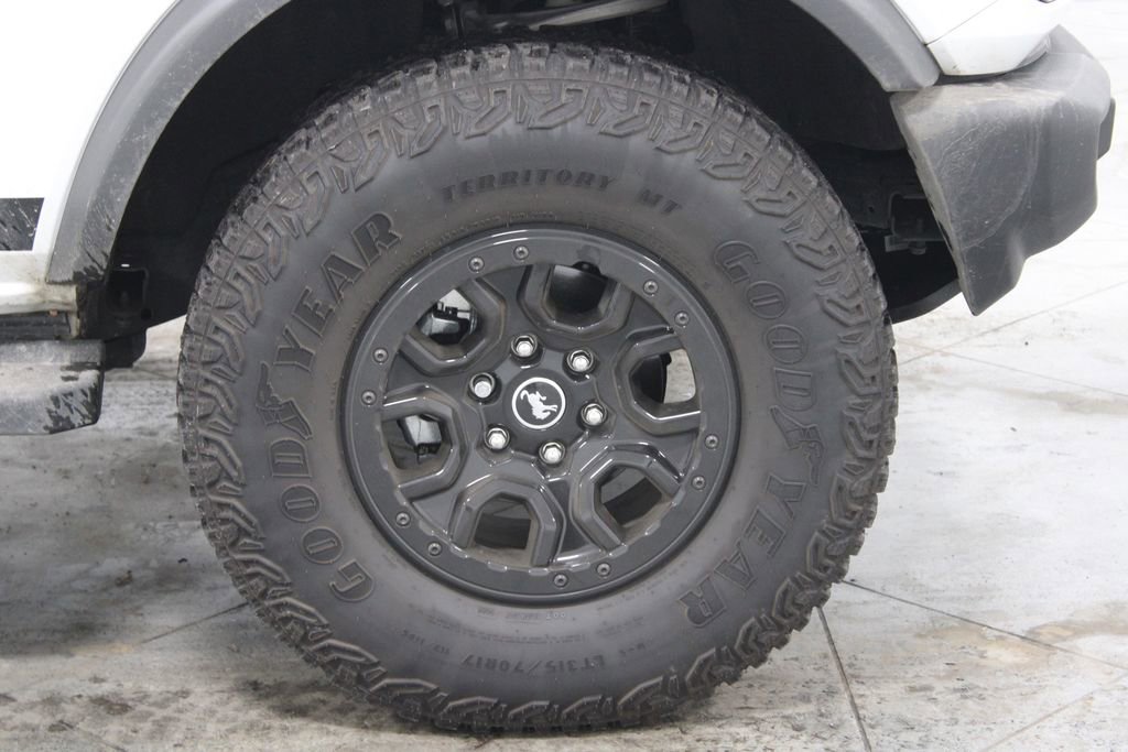 Used 2022 Ford Bronco Wildtrak image 12