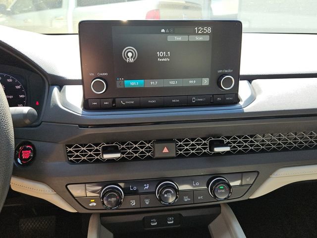 Certified 2025 Honda Accord SE image 18