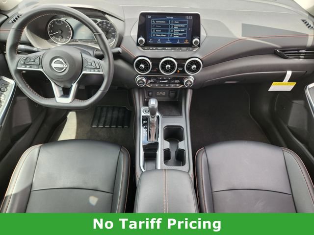 Used 2025 Nissan Sentra SR w/ SR Premium Package FWD image 25