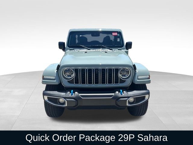 Used 2024 Jeep Wrangler Unlimited Sahara w/ Technology Group AWD/4WD image 2