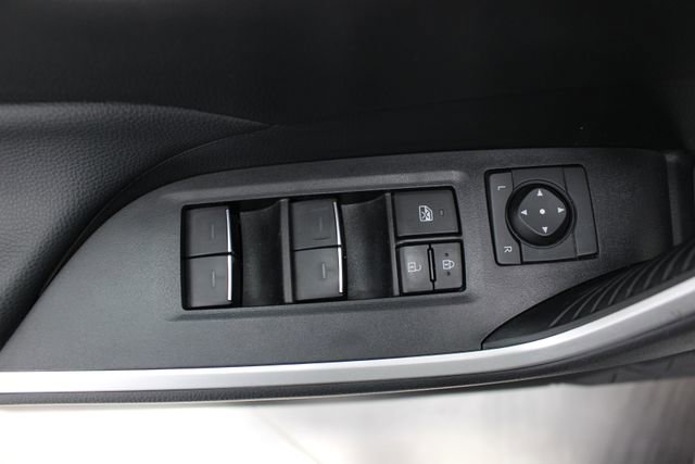 Used 2023 Toyota RAV4 XLE w/ Convenience Package image 33
