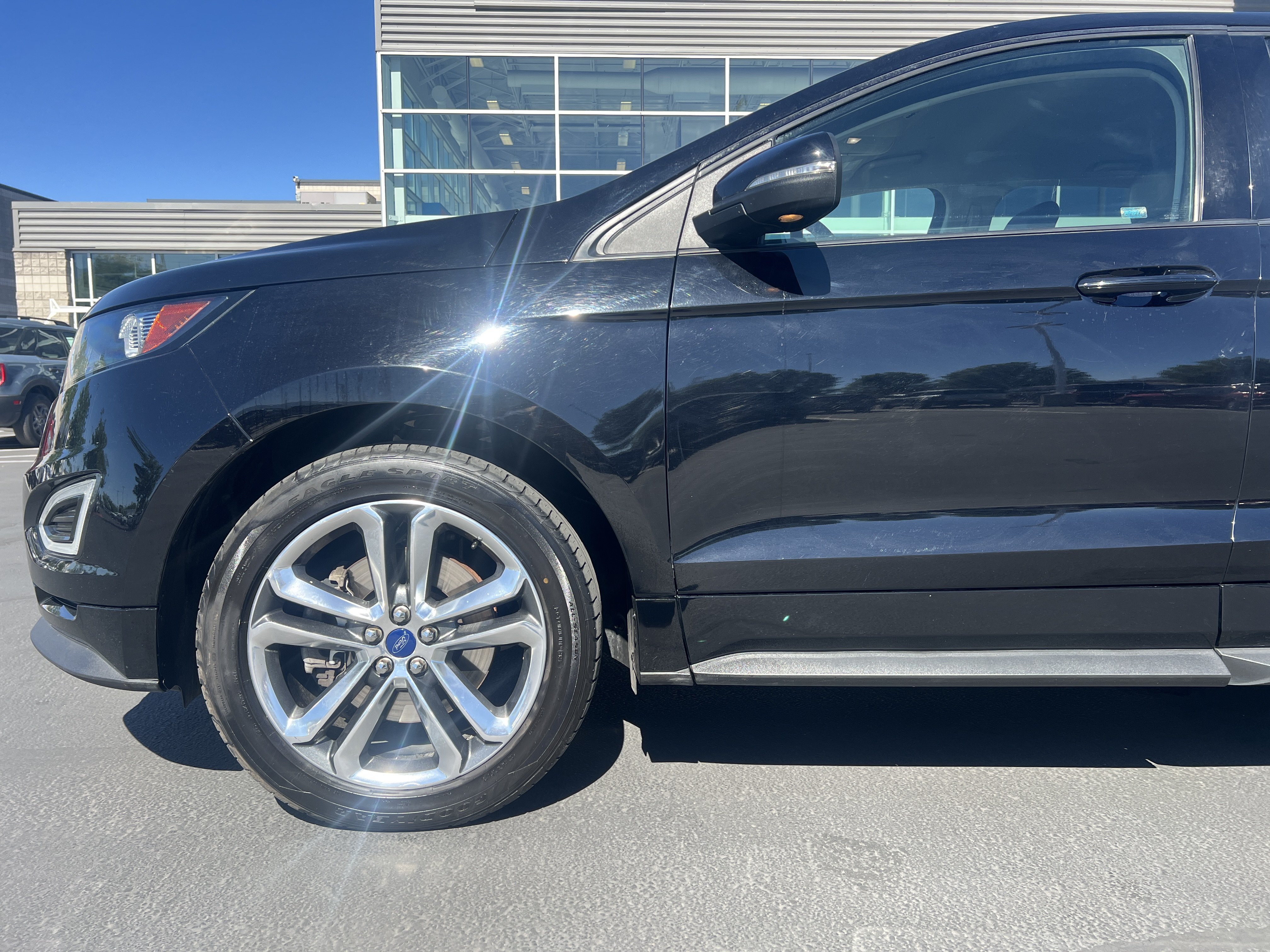 Used 2016 Ford Edge Sport w/ Cold Weather Package AWD/4WD image 11