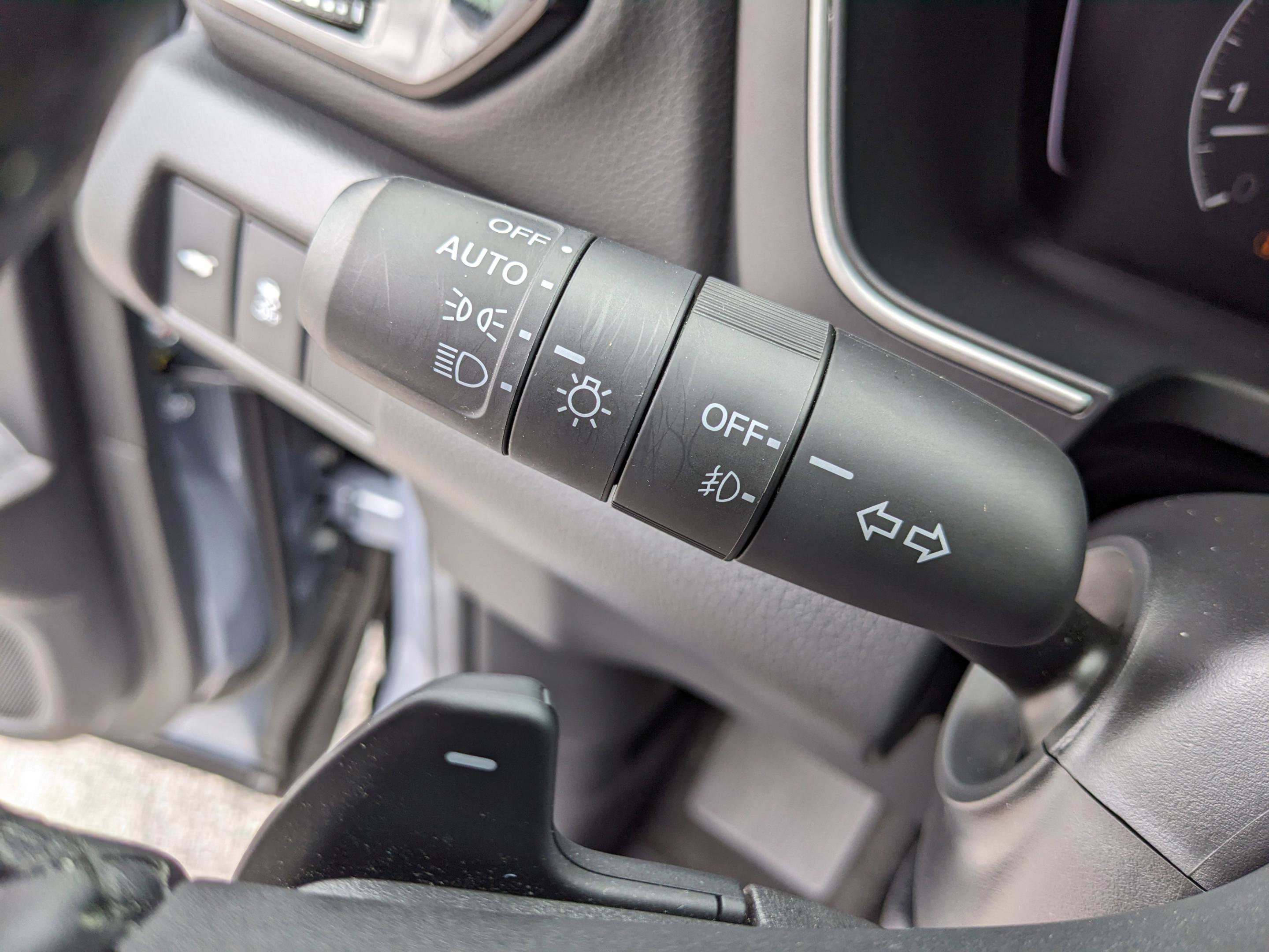 Used 2025 Honda Pilot Touring image 35