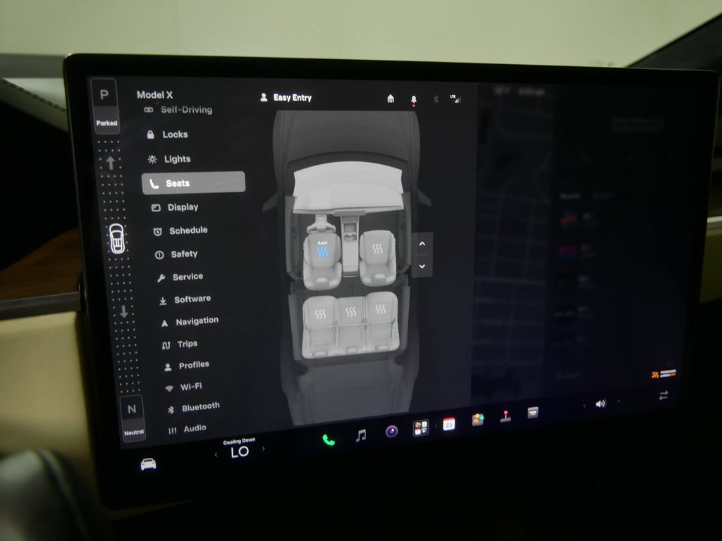 Used 2023 Tesla Model X AWD/4WD image 29
