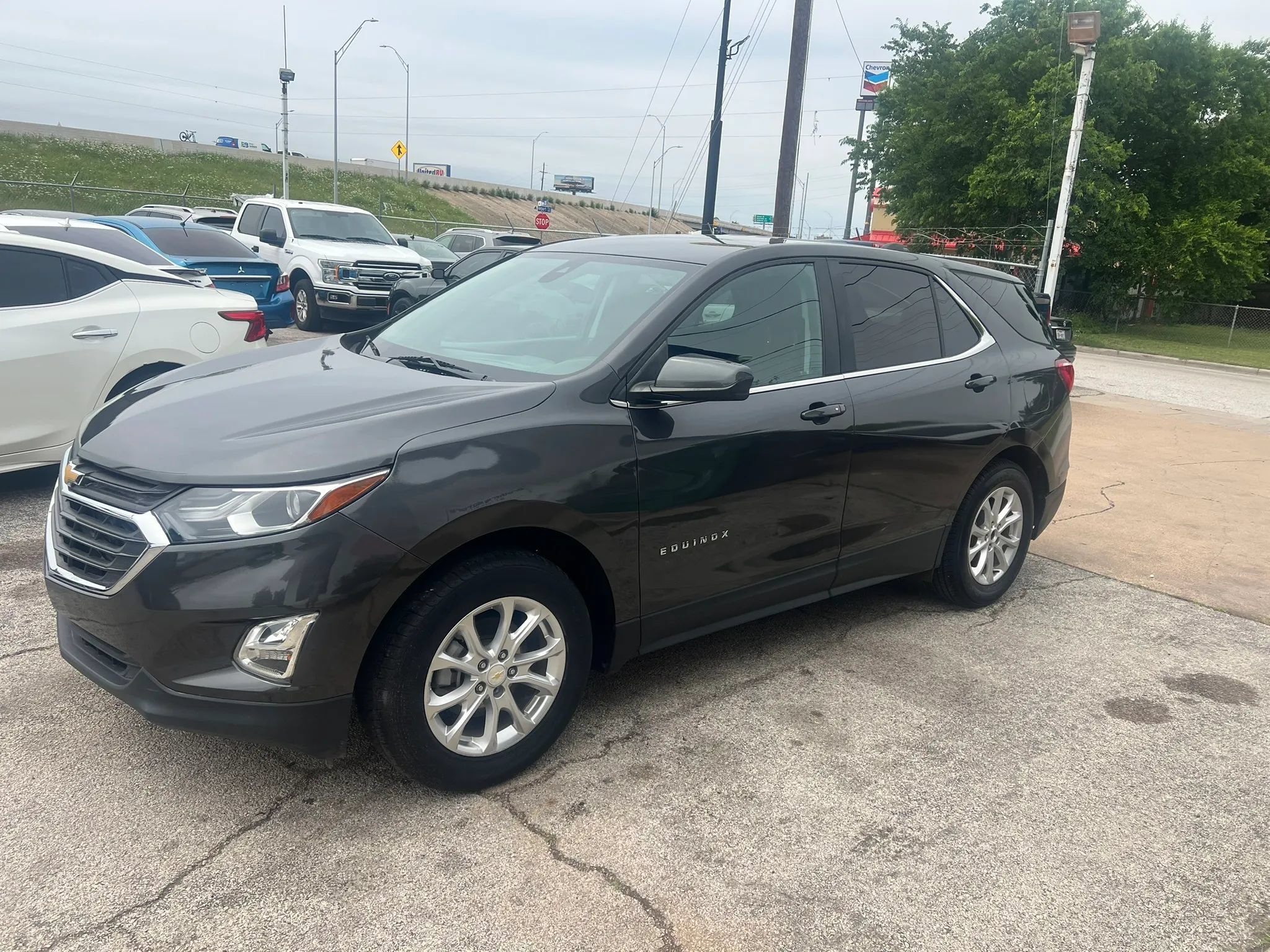 Used 2021 Chevrolet Equinox LT FWD image 3
