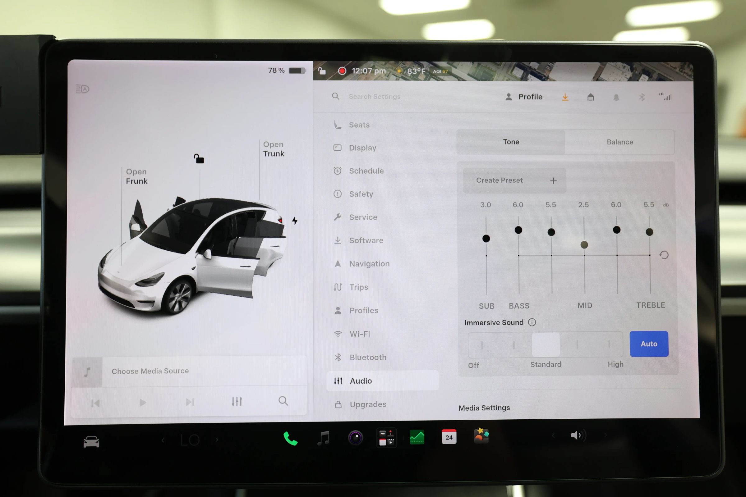 Used 2021 Tesla Model Y Long Range AWD/4WD image 64