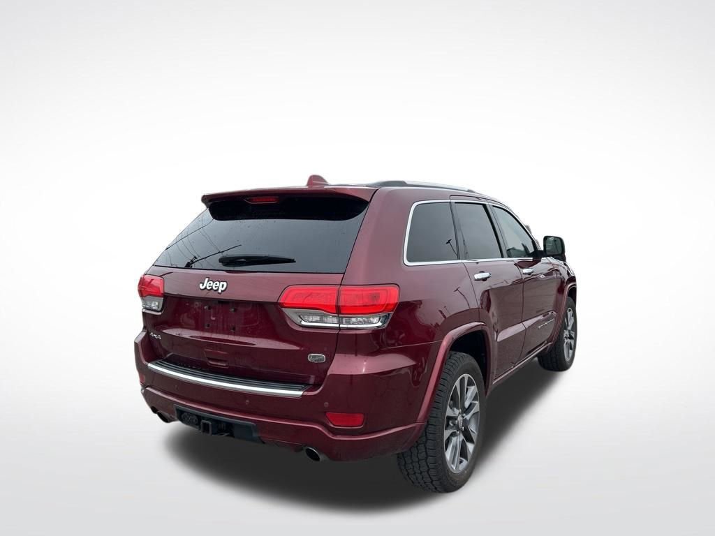 Used 2017 Jeep Grand Cherokee Overland AWD/4WD image 5