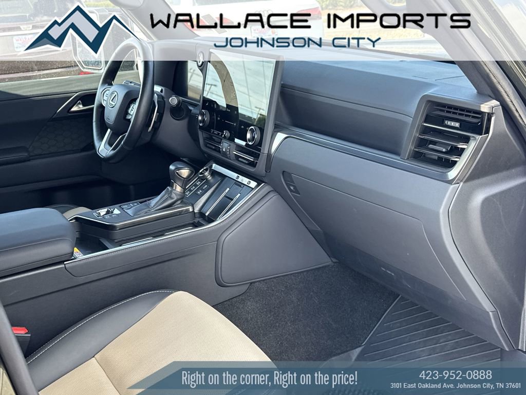 Used 2024 Lexus GX 550 AWD/4WD image 38
