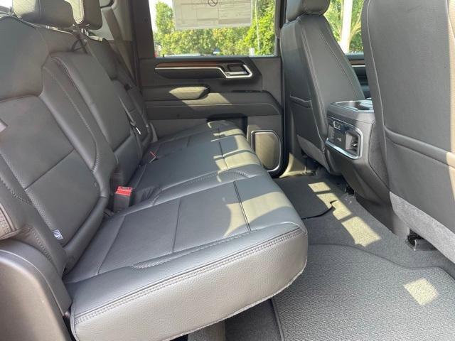 New 2025 GMC Sierra 2500 Denali w/ Denali Reserve Package image 39