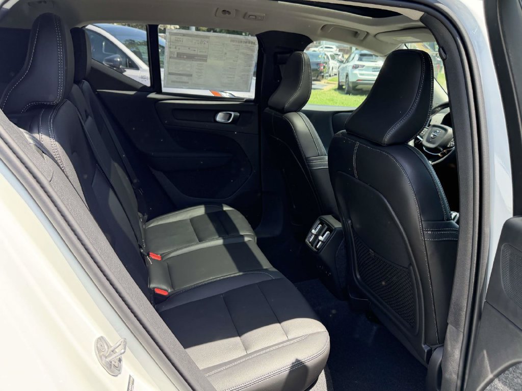 New 2026 Volvo XC40 B5 Plus w/ Protection Package Premier AWD/4WD image 12