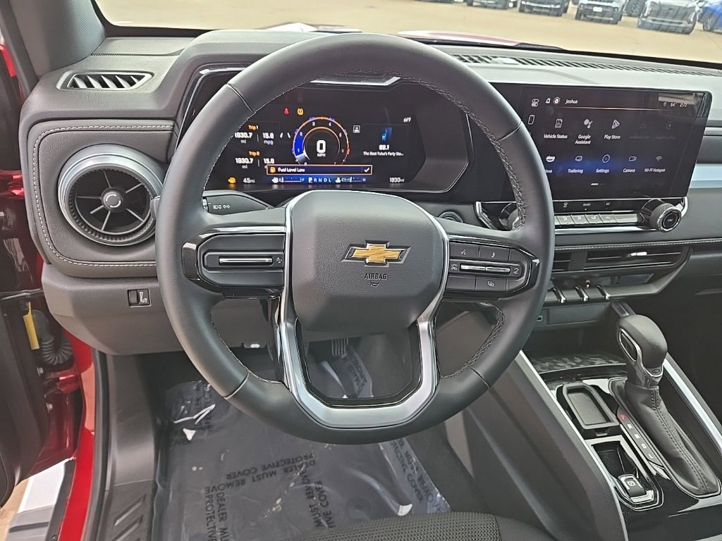 Used 2024 Chevrolet Colorado LT image 44