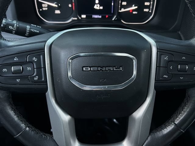 Used 2021 GMC Yukon Denali w/ Denali Premium Package AWD/4WD image 24