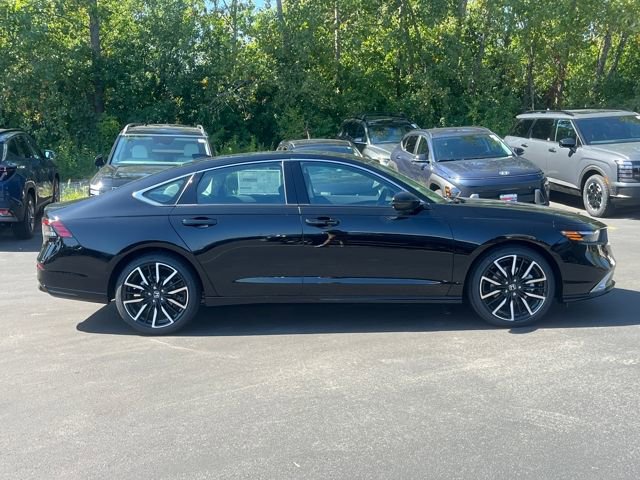 New 2025 Honda Accord Touring image 6
