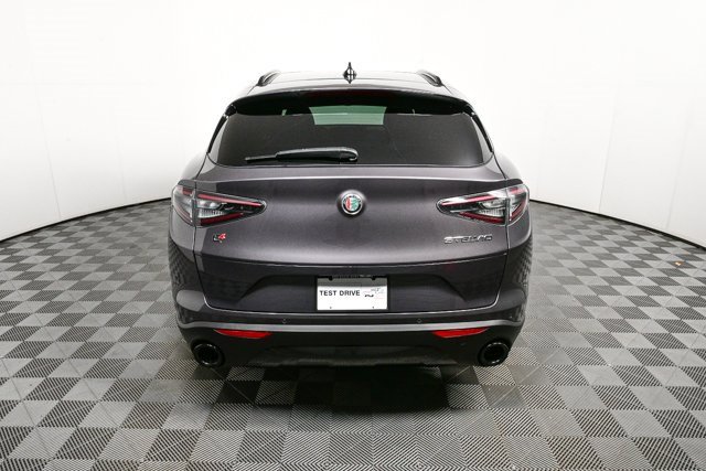 New 2025 Alfa Romeo Stelvio Sprint w/ Convenience Package image 26