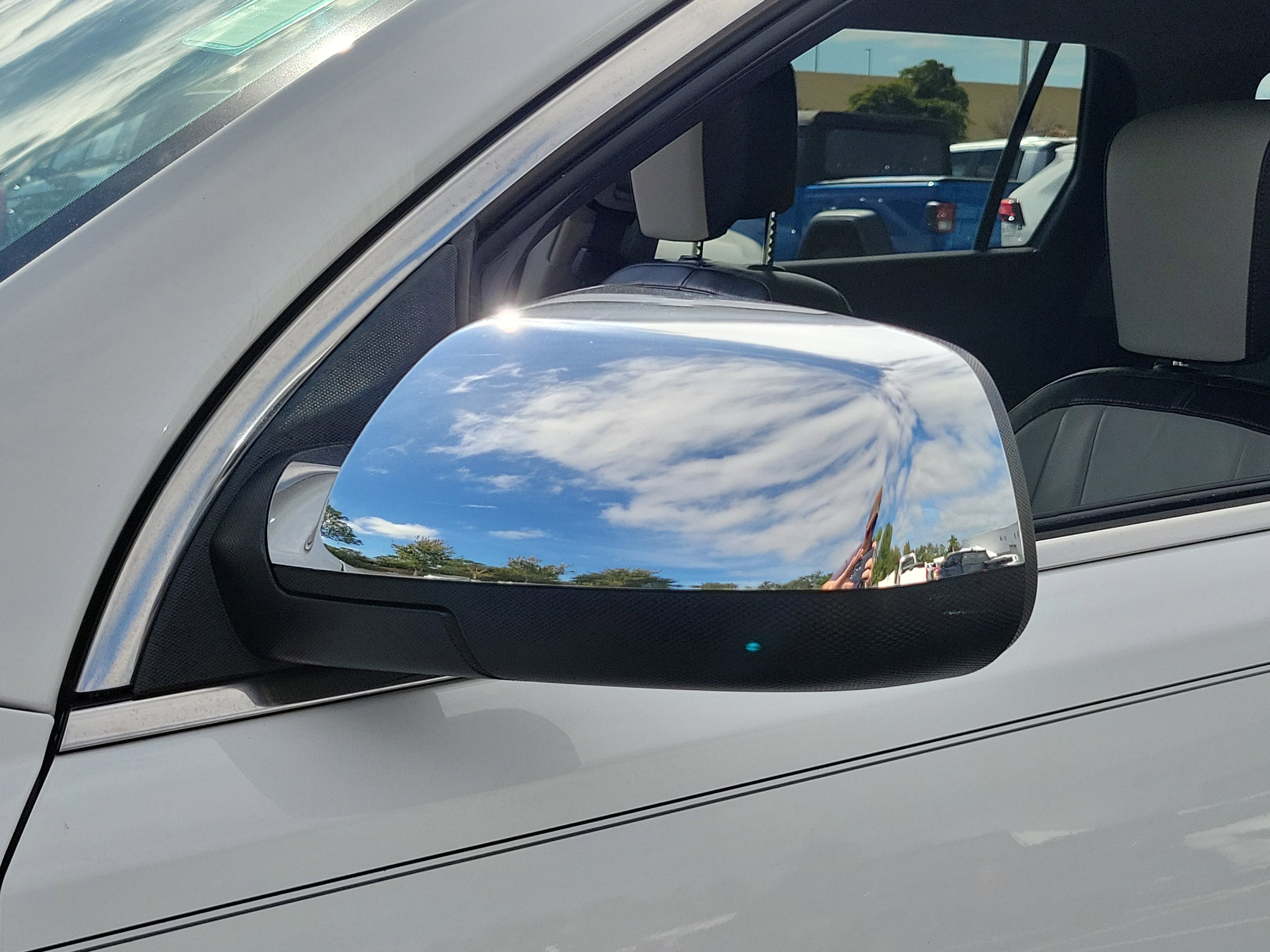 Used 2015 GMC Terrain SLT w/ Chrome Edition image 11