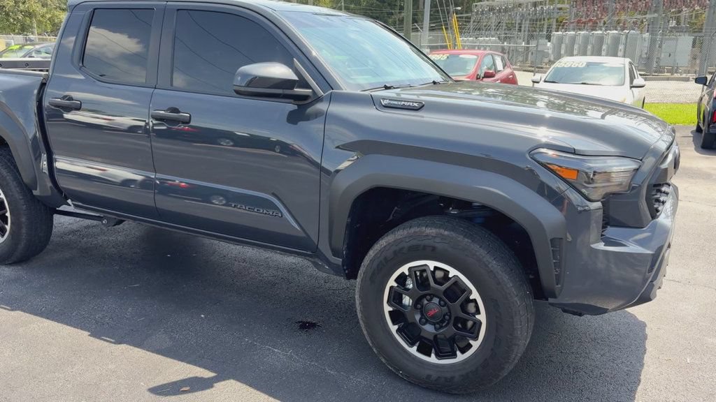 Used 2026 Toyota Tacoma TRD Off-Road AWD/4WD image 2